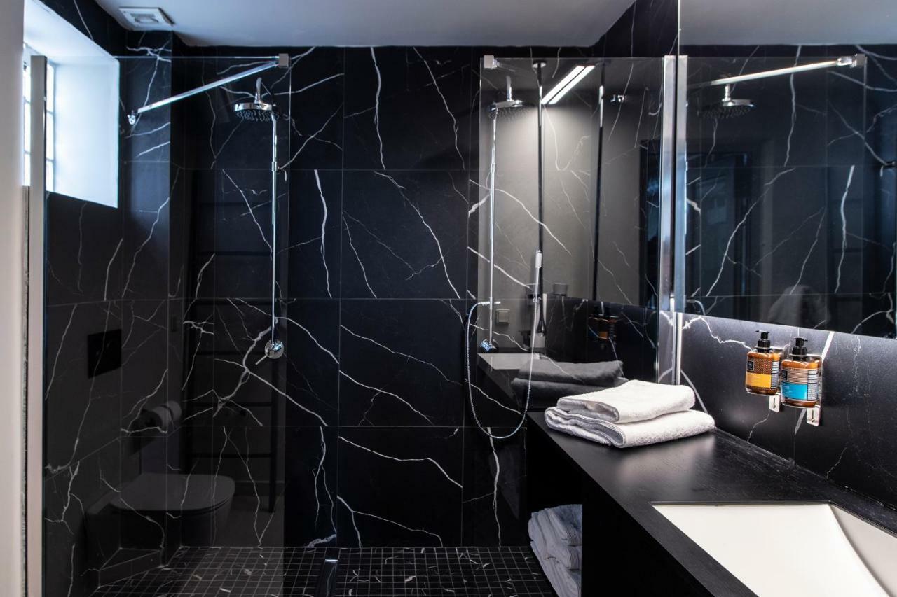 Bespoke House Athens Aparthotel ภายนอก รูปภาพ