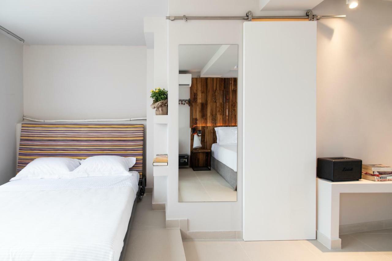 Bespoke House Athens Aparthotel ภายนอก รูปภาพ
