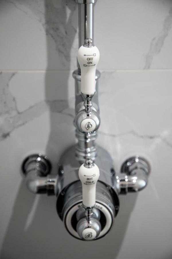 Bespoke House Athens Aparthotel ภายนอก รูปภาพ