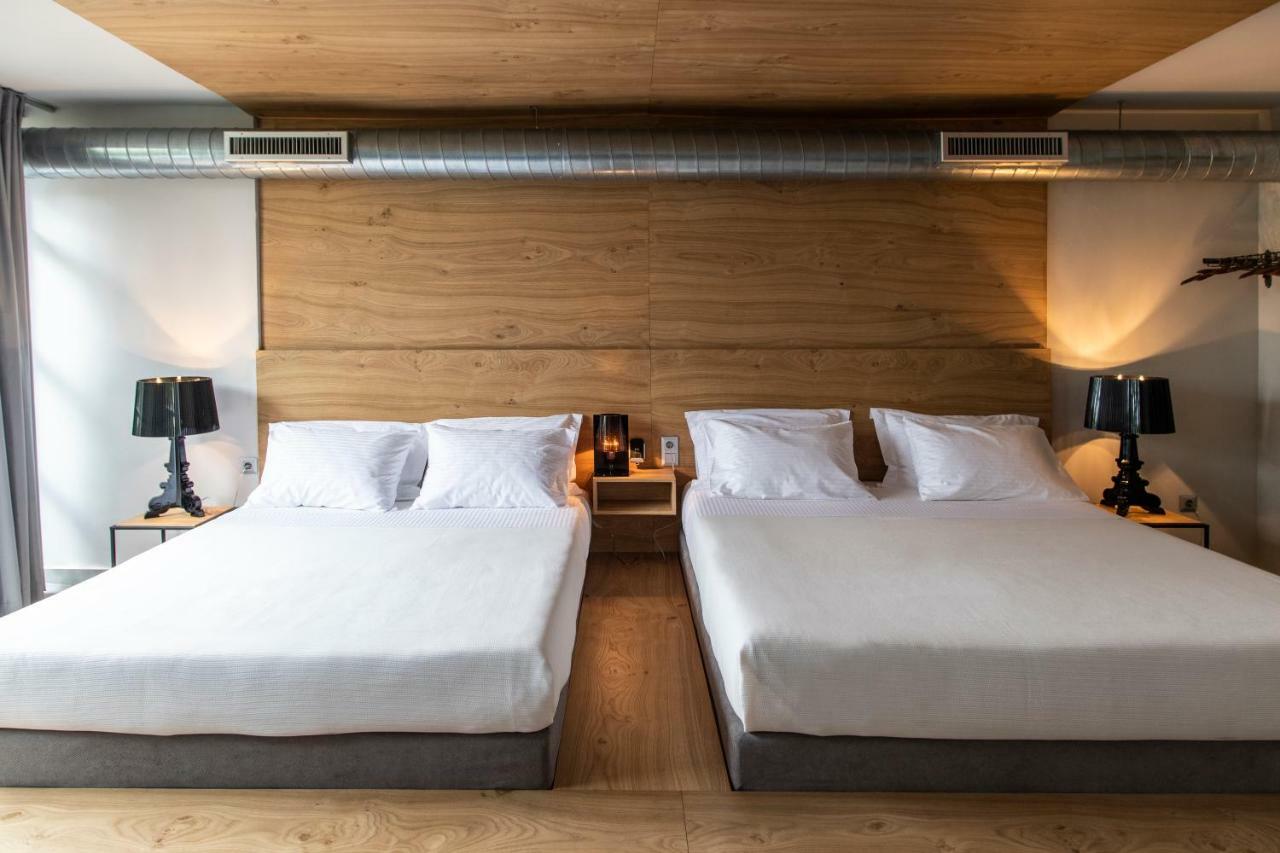 Bespoke House Athens Aparthotel ภายนอก รูปภาพ